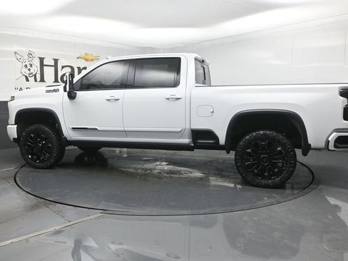 New 2026 Chevrolet Silverado 2500 High Country w/ High Country Premium Package AWD/4WD image 31