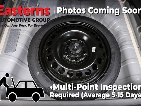 Used 2025 Chevrolet Trax LT FWD image 21