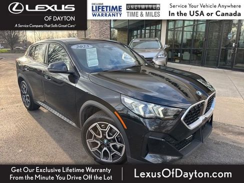 Used 2025 BMW X2 xDrive28i AWD/4WD image 1