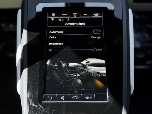 Used 2022 Lamborghini Huracan EVO image 61