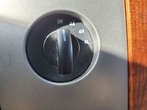 Used 2008 Ford Expedition EL Eddie Bauer image 20