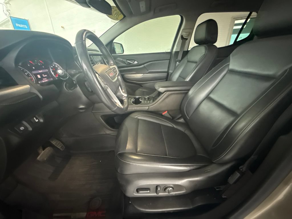 Used 2022 GMC Acadia SLT w/ Preferred Package FWD image 28