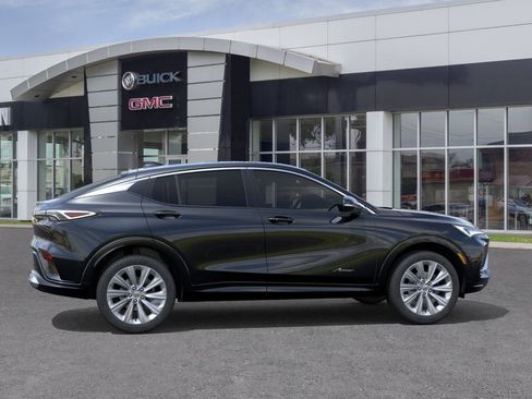 New 2026 Buick Envista Avenir image 5