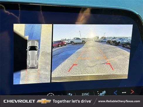 New 2026 Chevrolet Traverse LT w/ Driver Confidence Package image 16