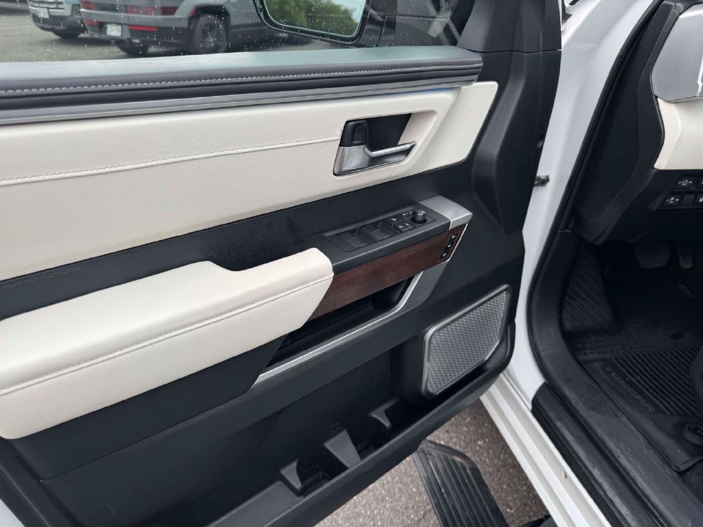 Used 2022 Toyota Tundra Capstone AWD/4WD image 18