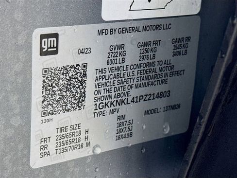 Used 2023 GMC Acadia SLE w/ Driver Convenience Package image 33