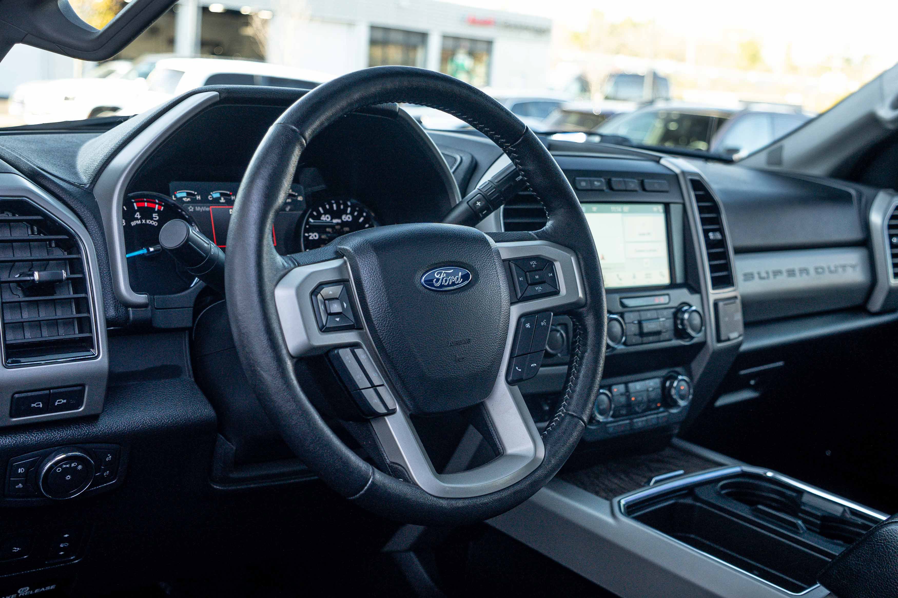 Used 2019 Ford F250 Lariat w/ Lariat Ultimate Package AWD/4WD image 8