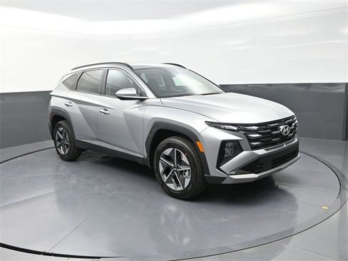New 2026 Hyundai Tucson SEL image 2