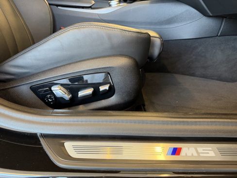 Used 2022 BMW M5 w/ Executive Package image 54