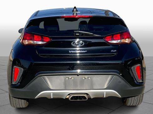Used 2021 Hyundai Veloster 2.0 Premium image 4