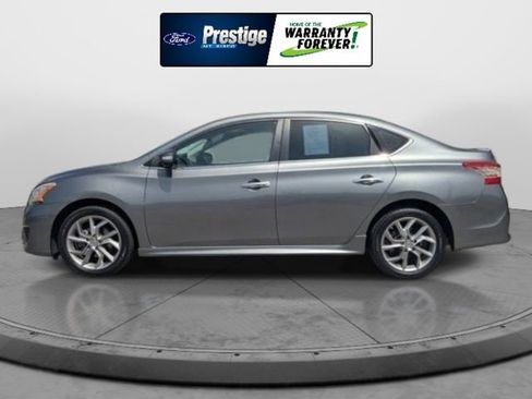 Used 2015 Nissan Sentra SR w/ Navigation Package FWD image 8