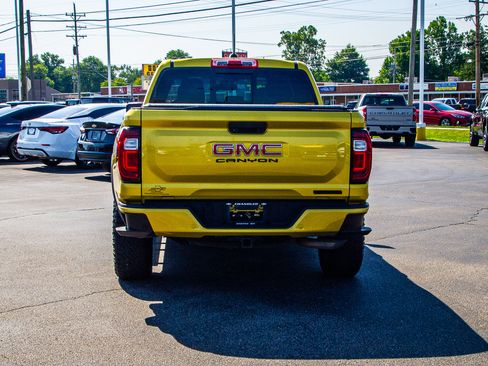 Used 2023 GMC Canyon Elevation w/ Elevation Premium Package AWD/4WD image 6