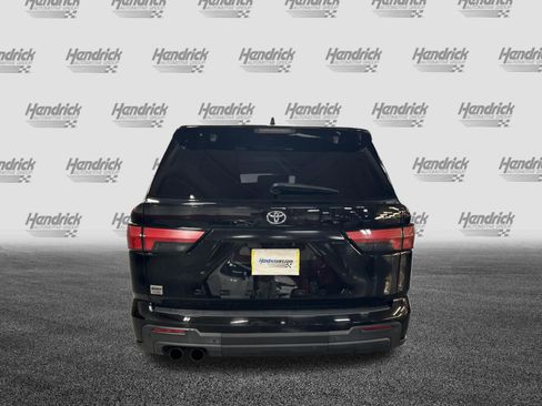 Used 2023 Toyota Sequoia TRD Pro AWD/4WD image 9