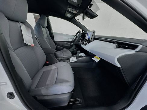 New 2026 Toyota Corolla SE image 27