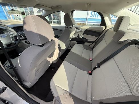 Used 2013 Ford Focus SE image 7