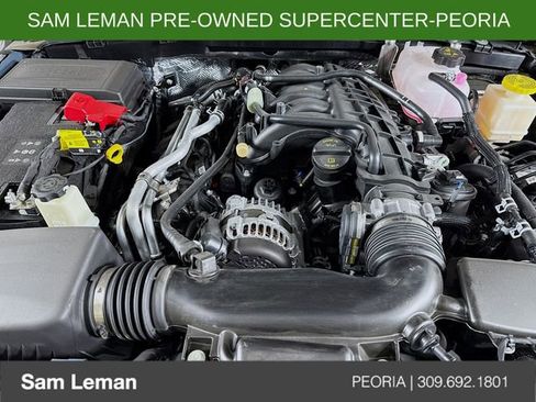 Used 2025 Jeep Gladiator Sport image 28