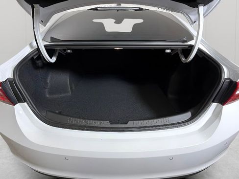 Used 2024 Chevrolet Malibu LS FWD image 28