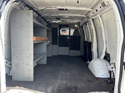 Used 2019 GMC Savana 2500 w/ Driver Convenience Package image 17