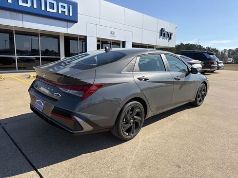 New 2026 Hyundai Elantra SEL Sport Premium w/ Cargo Package image 3