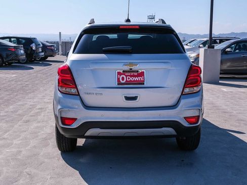 Used 2022 Chevrolet Trax LT w/ Driver Confidence Package AWD/4WD image 5