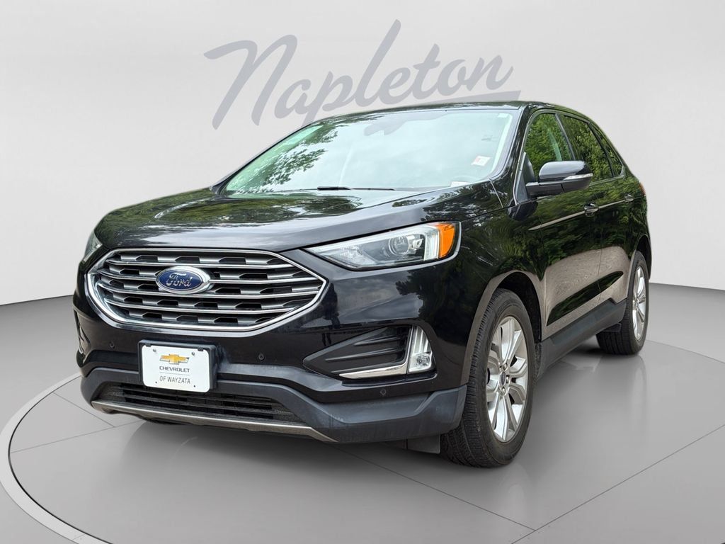 Used 2022 Ford Edge Titanium AWD/4WD image 4