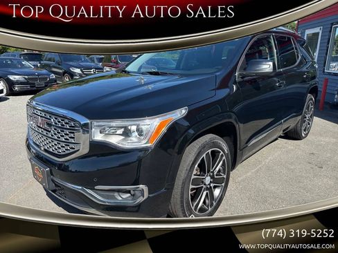Used 2019 GMC Acadia Denali w/ Technology Package image 1