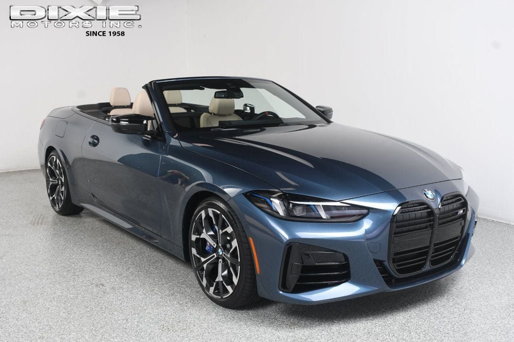 Used 2025 BMW M440i Convertible w/ Premium Package RWD image 1