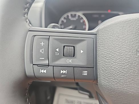 New 2026 Nissan Rogue SV image 20