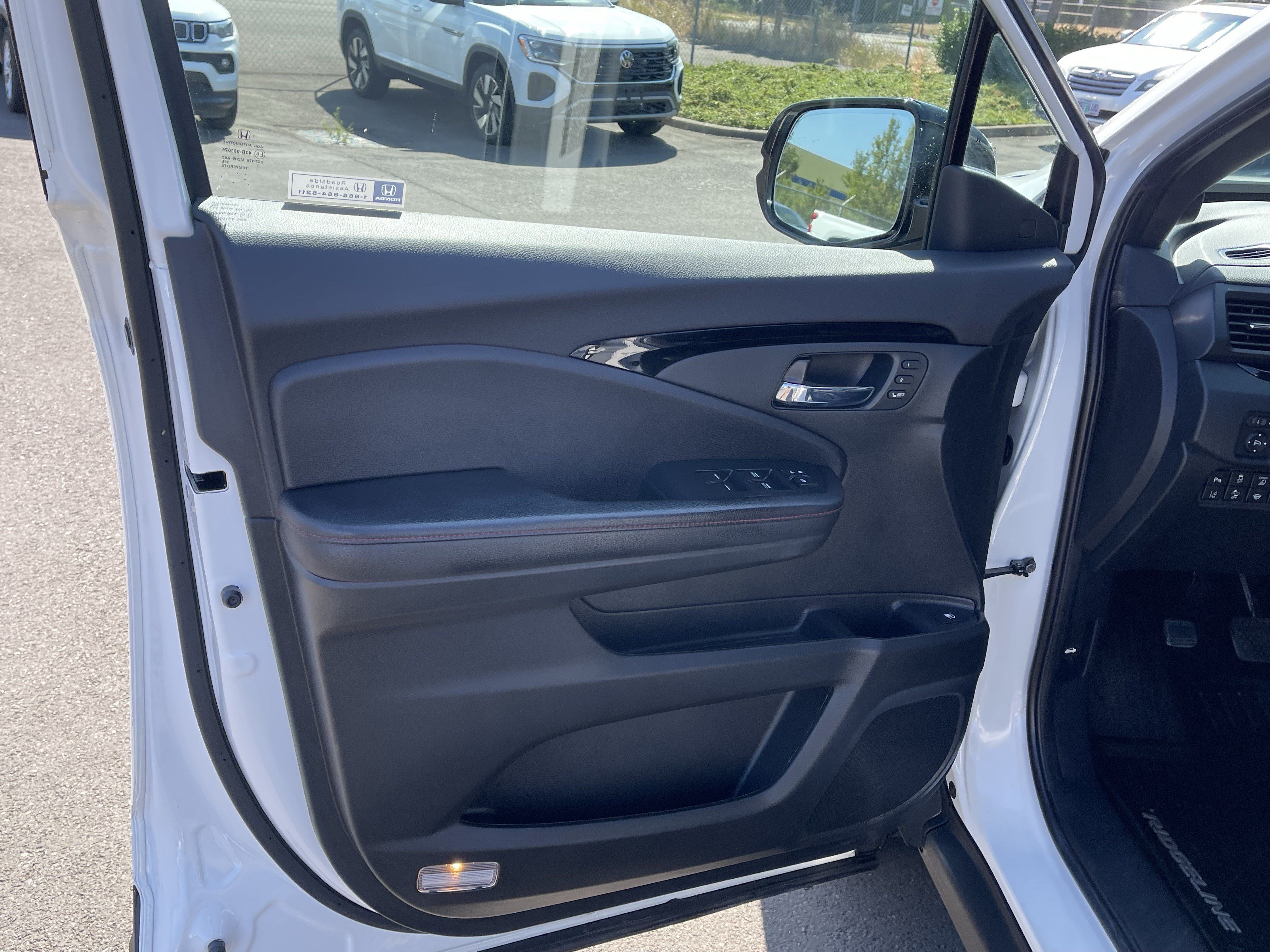 Used 2023 Honda Ridgeline Black Edition image 17