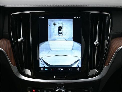 Used 2024 Volvo S60 B5 Ultimate image 21