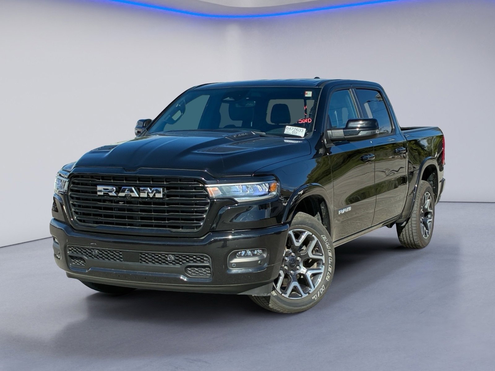 Used 2025 RAM 1500 Laramie w/ Sport Appearance Package AWD/4WD image 2