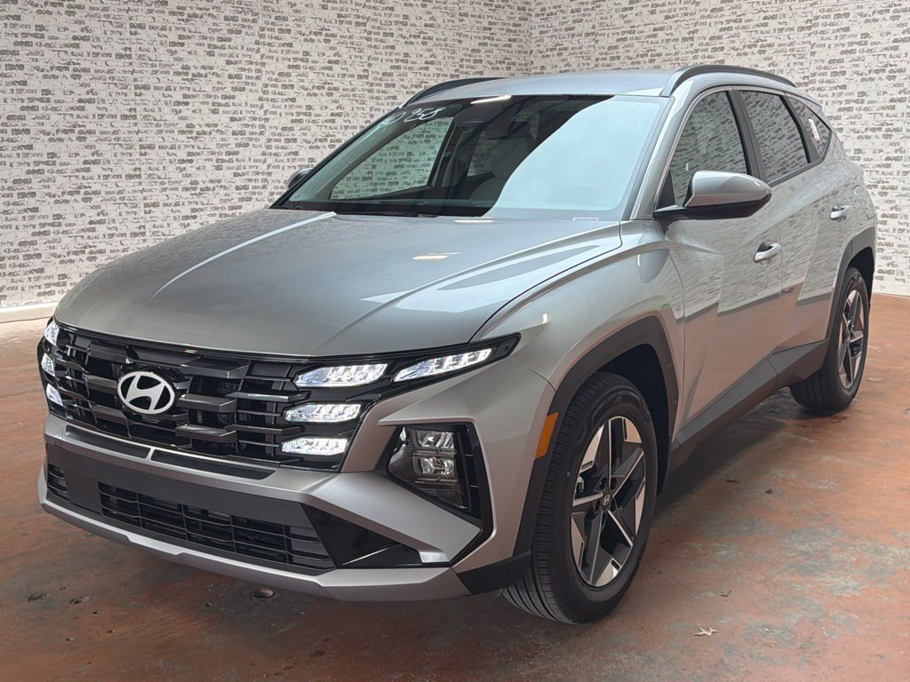 New 2026 Hyundai Tucson SEL w/ Tow & Go Package FWD image 3