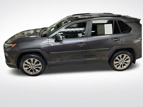 Certified 2022 Toyota RAV4 XLE Premium image 2