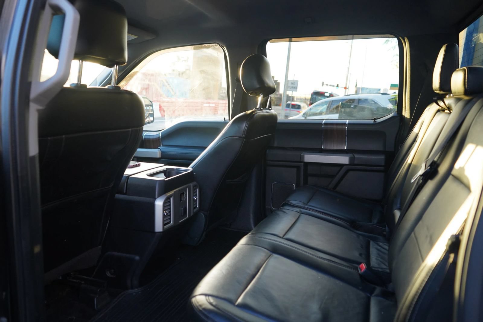 Used 2015 Ford F150 Lariat w/ Equipment Group 501A Mid AWD/4WD image 18
