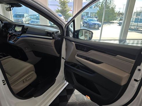 Used 2020 Honda Odyssey Elite image 40