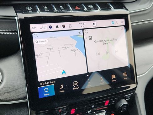 Used 2022 Jeep Grand Cherokee L Limited image 16