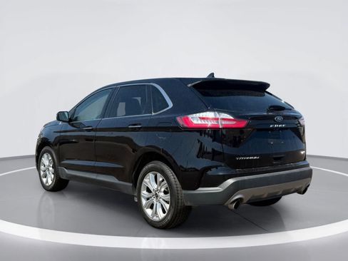 Used 2024 Ford Edge Titanium AWD/4WD image 3