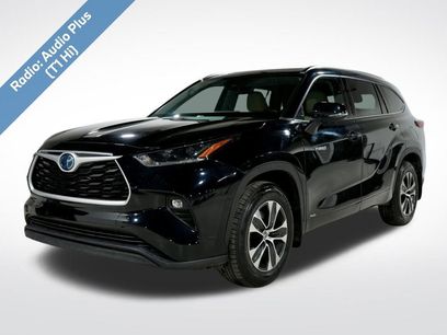 Used 2021 Toyota Highlander XLE