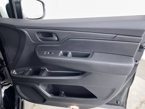 Used 2023 Honda Odyssey EX-L image 22
