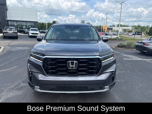 Used 2025 Honda Pilot Elite image 4