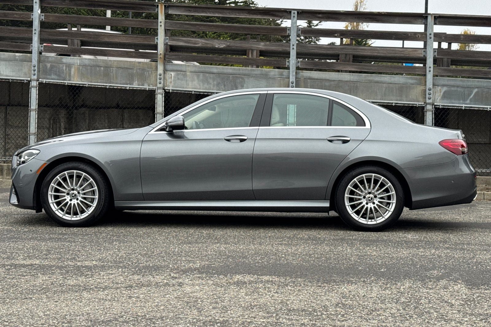 Used 2021 Mercedes-Benz E 350 Sedan image 8