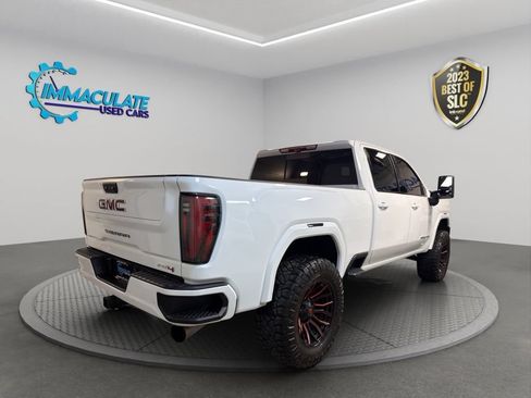 Used 2025 GMC Sierra 3500 AT4 w/ Technology Package AWD/4WD image 5