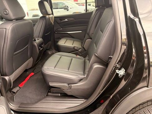 Used 2026 Chevrolet Traverse LT w/ Sun and Wheel Package AWD/4WD image 31