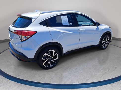Used 2019 Honda HR-V Sport image 5