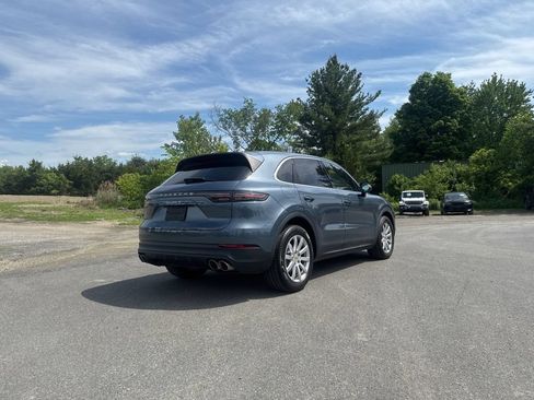 Used 2019 Porsche Cayenne S AWD/4WD image 3