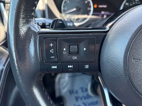 Used 2021 Nissan Rogue S AWD/4WD image 11