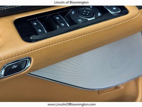 Certified 2023 Lincoln Aviator Black Label w/ Jet Package image 24