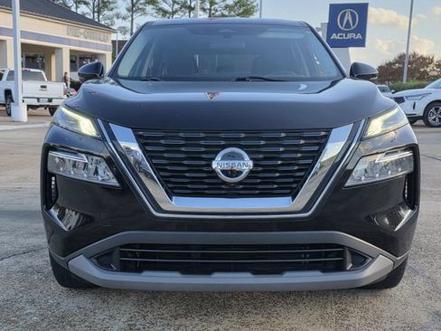 Used 2021 Nissan Rogue SV AWD/4WD image 2