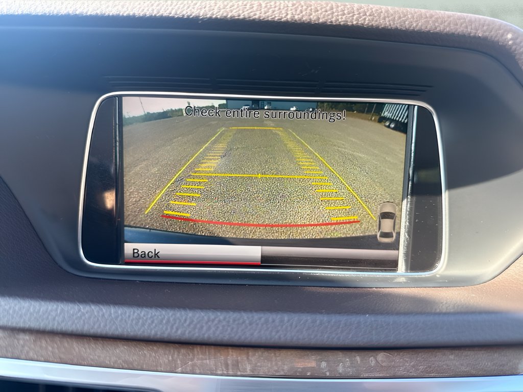 Used 2014 Mercedes-Benz E 350 4MATIC Sedan image 20