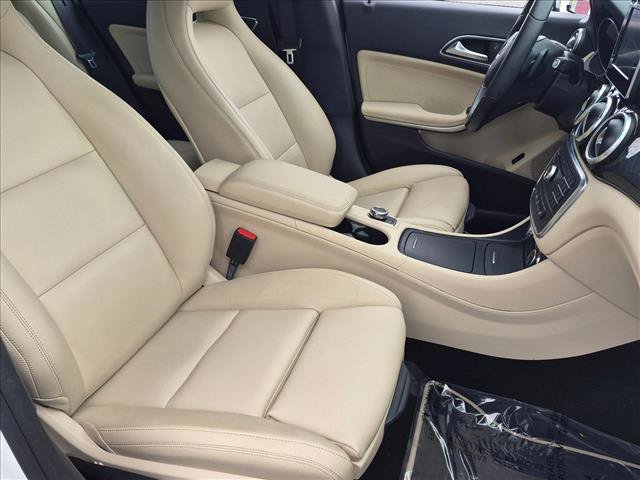 Used 2016 Mercedes-Benz CLA 250 image 20